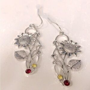 These earrings bring the sunshine!!